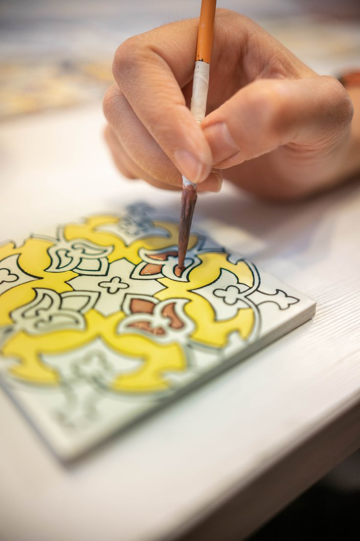 Specialized Course: Seven-Color Tile & Minai Tilework